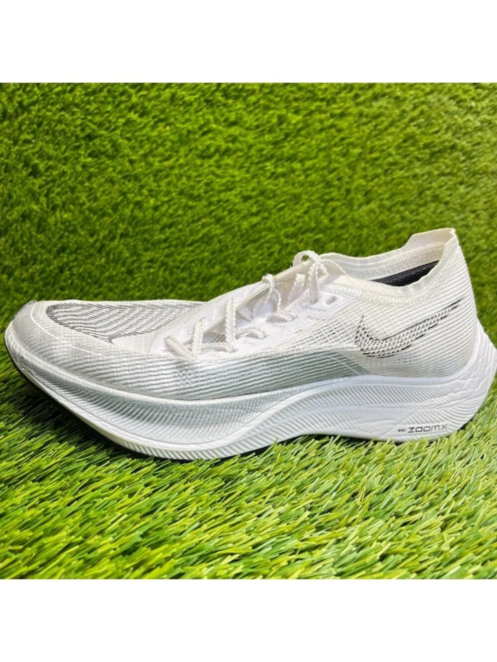 Nike ZoomX Vaporfly Next% 2 Womens Size 8 White Black Running Shoes Sneakers